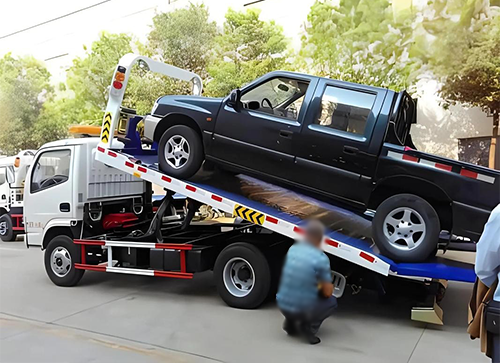 新龙县道路救援拖车